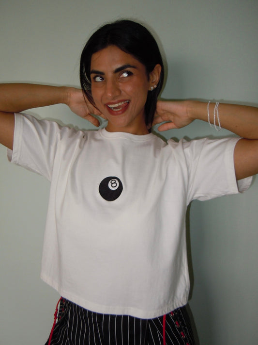 8 ball classic tee