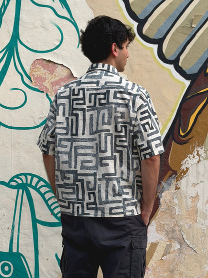 back view of model wearing the ikami madrid shirt on vacation 